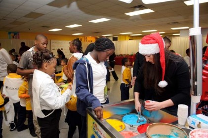 moore_christmas_carnival_20111213_1110