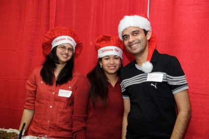 moore_christmas_carnival_20111213_1198