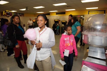 moore_family_christmas_20121211_1122