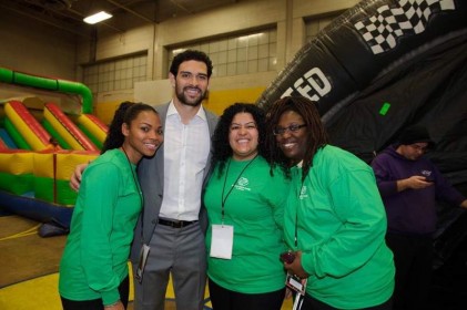 moore_family_christmas_20121211_1214