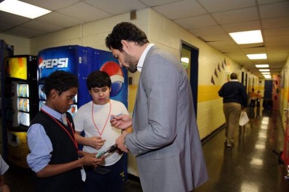 moore_family_christmas_20121211_1217