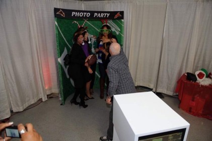 moore_family_christmas_20121211_1306