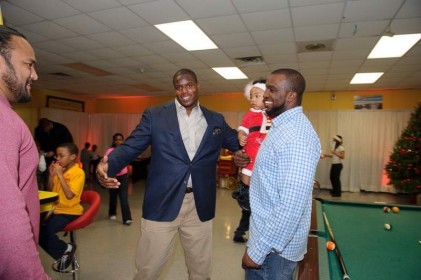 moore_family_christmas_20121211_1312