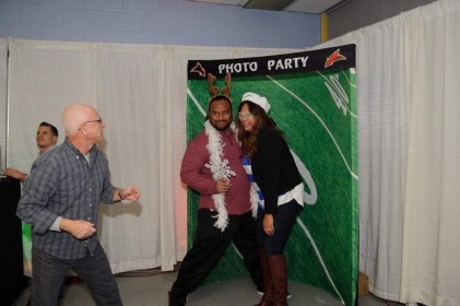 moore_family_christmas_20121211_1329