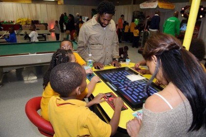 moore_family_christmas_20121211_1431